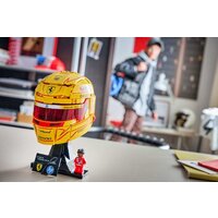 Конструктор LEGO Editions 43022 Шлем Льюиса Хэмилтона команды Scuderia Ferrari HP - Превью изображения №10 — Интернет-магазин ПроЗаказ