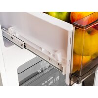 Холодильник Amica BK3717.5FZNBk - Превью изображения №20 — Интернет-магазин ПроЗаказ