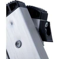 Лестница-стремянка Новая высота NV 122 алюминиевая двухсекционная 2x9 ступеней - Превью изображения №8 — Интернет-магазин ПроЗаказ