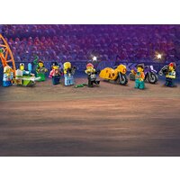 Конструктор LEGO City 60339 Трюковая арена Двойная петля - Превью изображения №10 — Интернет-магазин ПроЗаказ