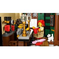 Конструктор LEGO Icons 10350 Тюдоровский угол - Превью изображения №4 — Интернет-магазин ПроЗаказ