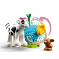 Конструктор LEGO Friends Autumn's Baby Cow Shed 42607 - Превью изображения №8 — Интернет-магазин ПроЗаказ
