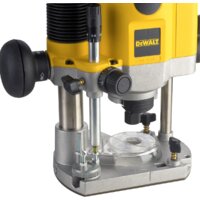 Вертикальный фрезер DeWalt DW621 - Превью изображения №7 — Интернет-магазин ПроЗаказ