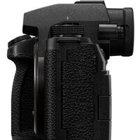 Беззеркальный фотоаппарат Panasonic Lumix S5 IIX Body - Превью изображения №7 — Интернет-магазин ПроЗаказ