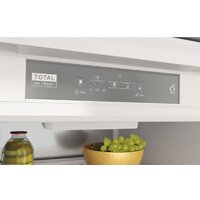 Холодильник Whirlpool WHC18 T332 - Превью изображения №10 — Интернет-магазин ПроЗаказ