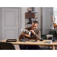 Конструктор LEGO Ideas 21328 Seinfeld - Превью изображения №26 — Интернет-магазин ПроЗаказ