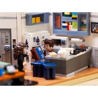 Конструктор LEGO Ideas 21328 Seinfeld - Превью изображения №21 — Интернет-магазин ПроЗаказ