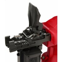 Степлер Milwaukee M18 FUEL M18FFUS-0C 4933479834 (без АКБ, кейс) - Превью изображения №6 — Интернет-магазин ПроЗаказ