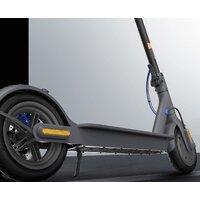 Электросамокат Xiaomi Mi Electric Scooter 3 BHR4854GL (onyx black) - Превью изображения №3 — Интернет-магазин ПроЗаказ