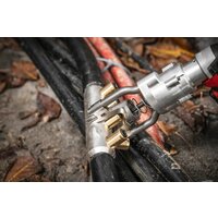 Инструмент для болтовых соединителей и наконечников Milwaukee M18 M18BSBT-202X 4933493289 (с 2-мя АКБ, кейс) - Превью изображения №4 — Интернет-магазин ПроЗаказ