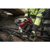 Инструмент для болтовых соединителей и наконечников Milwaukee M18 M18BSBT-202X 4933493289 (с 2-мя АКБ, кейс) - Превью изображения №7 — Интернет-магазин ПроЗаказ