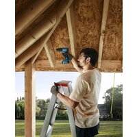 Ударная дрель-шуруповерт Bosch GSB 185-LI Professional 06019K3100 (с 2-мя АКБ, кейс) - Превью изображения №2 — Интернет-магазин ПроЗаказ