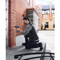 Ударная дрель-шуруповерт Bosch GSB 185-LI Professional 06019K3100 (с 2-мя АКБ, кейс) - Превью изображения №4 — Интернет-магазин ПроЗаказ