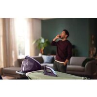 Утюг Philips PSG7050/30 - Превью изображения №8 — Интернет-магазин ПроЗаказ