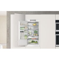 Холодильник Whirlpool WHC18 T573 - Превью изображения №8 — Интернет-магазин ПроЗаказ
