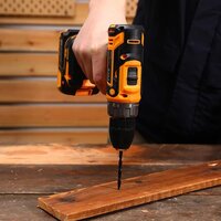 Дрель-шуруповерт Deko DKCD20-Li 085-1123 (с 2-мя АКБ, кейс) - Превью изображения №5 — Интернет-магазин ПроЗаказ