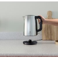 Электрический чайник Electrolux E3K1-3ST - Превью изображения №6 — Интернет-магазин ПроЗаказ