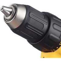 Дрель-шуруповерт DeWalt DCD771D2 (с 2-мя АКБ 2 Ah) - Превью изображения №10 — Интернет-магазин ПроЗаказ