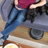 Робот-пылесос iRobot Roomba i3 - Превью изображения №8 — Интернет-магазин ПроЗаказ