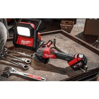 Угловая шлифмашина Milwaukee M18 FSAG125XB-0X Fuel 4933478429 (без АКБ) - Превью изображения №14 — Интернет-магазин ПроЗаказ