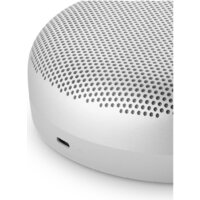 Беспроводная колонка Bang & Olufsen Beosound A1 3nd Gen (natural aluminium) - Превью изображения №6 — Интернет-магазин ПроЗаказ