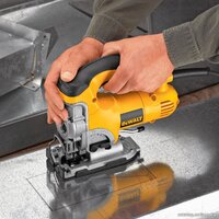 Электролобзик DeWalt DW331K - Превью изображения №16 — Интернет-магазин ПроЗаказ