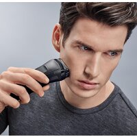 Электробритва Braun Series 3 300s (черный) - Превью изображения №4 — Интернет-магазин ПроЗаказ