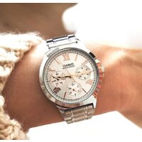 Наручные часы Casio LTP-V300D-7A2 - Превью изображения №2 — Интернет-магазин ПроЗаказ