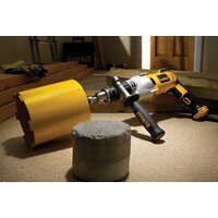 Дрель алмазного сверления DeWalt D21570K - Превью изображения №7 — Интернет-магазин ПроЗаказ