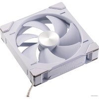Комплект вентиляторов для корпуса Phanteks D30-140 D-RGB Regular White Triple PH-F140D30_DRGB_PWM_WT01_3P - Превью изображения №2 — Интернет-магазин ПроЗаказ