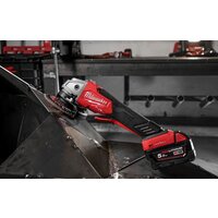 Угловая шлифмашина Milwaukee M18 ONEFSAG125XPDB-0X Fuel One Key 4933478434 (без АКБ) - Превью изображения №4 — Интернет-магазин ПроЗаказ