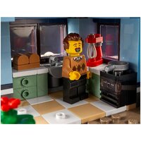 Конструктор LEGO Creator Expert 10293 В ожидании Санты - Превью изображения №17 — Интернет-магазин ПроЗаказ