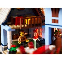 Конструктор LEGO Creator Expert 10293 В ожидании Санты - Превью изображения №29 — Интернет-магазин ПроЗаказ