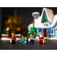 Конструктор LEGO Creator Expert 10293 В ожидании Санты - Превью изображения №32 — Интернет-магазин ПроЗаказ