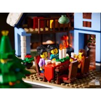 Конструктор LEGO Creator Expert 10293 В ожидании Санты - Превью изображения №30 — Интернет-магазин ПроЗаказ