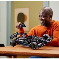 Конструктор LEGO Technic 42171 Mercedes-AMG F1 W14 E Performance - Превью изображения №8 — Интернет-магазин ПроЗаказ