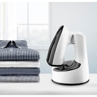 Отпариватель Ufesa Pocket Mist (белый/черный) - Превью изображения №4 — Интернет-магазин ПроЗаказ