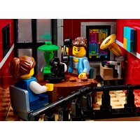 Конструктор LEGO Creator Expert 10312 Джаз-клуб - Превью изображения №11 — Интернет-магазин ПроЗаказ