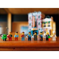 Конструктор LEGO Creator Expert 10312 Джаз-клуб - Превью изображения №16 — Интернет-магазин ПроЗаказ