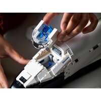 Конструктор LEGO Creator 10283 Космический шаттл НАСА Дискавери - Превью изображения №23 — Интернет-магазин ПроЗаказ