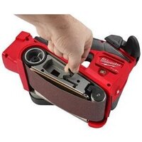 Ленточная шлифмашина Milwaukee M18 FBTS75-0 4933479614 (без АКБ) - Превью изображения №3 — Интернет-магазин ПроЗаказ