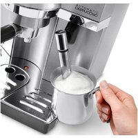 Рожковая кофеварка DeLonghi EC 860.M - Превью изображения №13 — Интернет-магазин ПроЗаказ