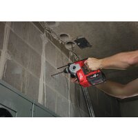 Перфоратор Milwaukee M18 BH-402C 4933443330 (с 2-мя АКБ, кейс) - Превью изображения №6 — Интернет-магазин ПроЗаказ