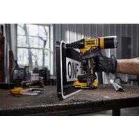 Инструмент для нарезания/восстановления резьбы DeWalt DCF403NT-XJ - Превью изображения №8 — Интернет-магазин ПроЗаказ
