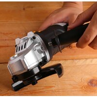 Угловая шлифмашина Deko DKAG750 (без кейса) - Превью изображения №7 — Интернет-магазин ПроЗаказ