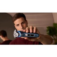 Электробритва Philips Series i9000 Prestige XP9201/30 - Превью изображения №6 — Интернет-магазин ПроЗаказ
