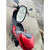 Электроскутер VOLT Storm ZS - Превью изображения №4 — Интернет-магазин ПроЗаказ