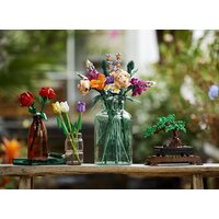 Конструктор LEGO Creator 10280 Букет цветов - Превью изображения №31 — Интернет-магазин ПроЗаказ