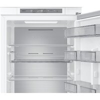Холодильник Samsung BRB80F26ADS0EO - Превью изображения №7 — Интернет-магазин ПроЗаказ