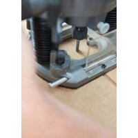 Вертикальный фрезер Ryobi RRT1600-K 5133004796 - Превью изображения №13 — Интернет-магазин ПроЗаказ